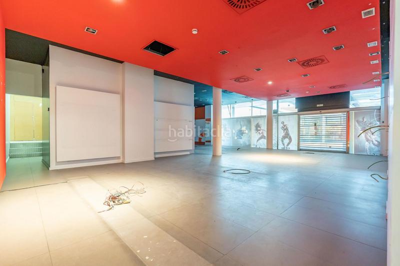 Foto e3625e66-dbd1-4485-8b95-060da2f04507. Alquiler local comercial en calle raval del pallol 1 en Reus