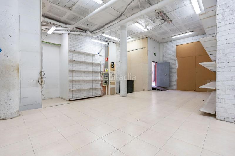 Foto 5cce9848-d280-4788-afe9-7626456fae38. Location local commercial dans calle raval del pallol 1 dans Reus