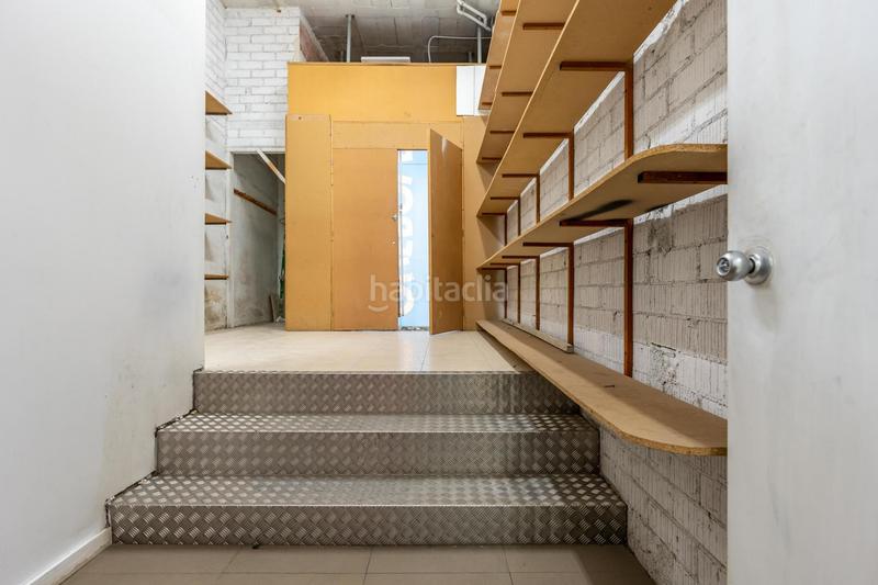 Foto efdc9542-0004-423b-b31d-01269600f716. Location local commercial dans calle raval del pallol 1 dans Reus
