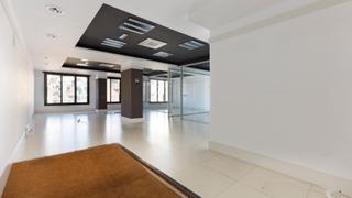 Location Bureau à Avenida madrid 95