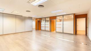 Lloguer Oficina a Calle francesc carbonell 21