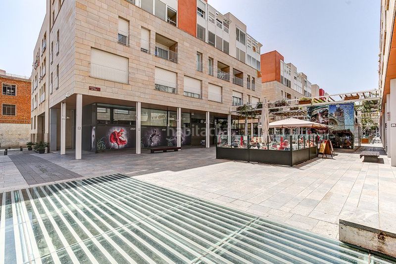Foto 76125189-9afa-4104-bca4-cde11141a1f2. Alquiler local comercial en calle raval del pallol local 14 pl. baja 1 lo en Reus