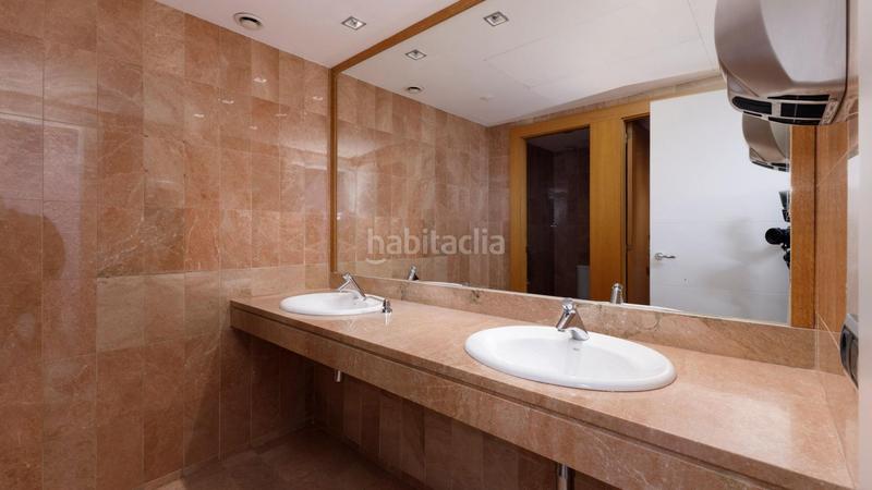 Foto 0d80baf5-3e58-41e5-b6a2-a0fbdb6b5fa5. Alquiler oficina en calle calabria 169 en La Nova Esquerra de l´Eixample Barcelona