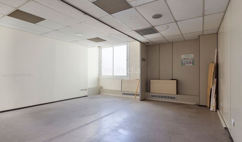 Foto ee8d075e-f471-4d0b-be0e-2afbf0e812fb. Rent office space in calle gracia 53 in Centre Sabadell