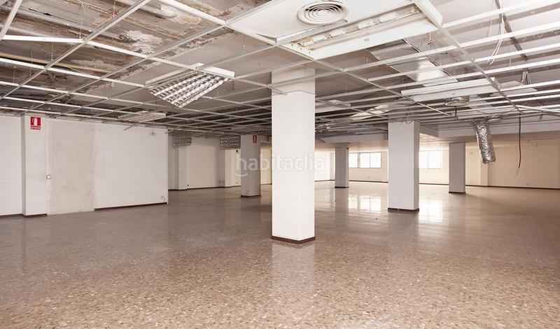 Foto aa46ecbc-40ea-4cbd-9078-0837e5b2691e. Alquiler oficina en calle bruc 129 en Dreta de l´Eixample Barcelona