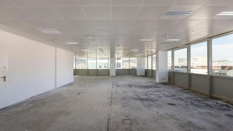 Foto b353f356-2218-40dd-a21b-b7485ca5bdaa. Miete büro in calle tarragona 153 in Hostafrancs Barcelona
