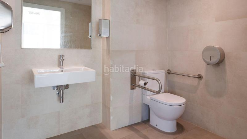 Foto be194dc2-65b7-4596-a5e2-6138f4e152d7. Miete büro in calle tarragona 153 in Hostafrancs Barcelona