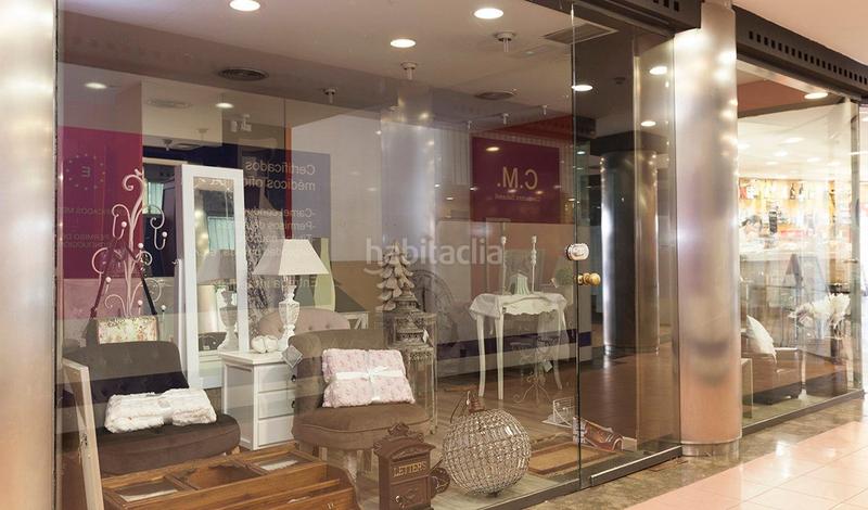 Foto 2a09c972-1d58-410a-8169-2b683cc79972. Alquiler local comercial en calle gracia loca 2-3 pl. baja 53 l en Sabadell