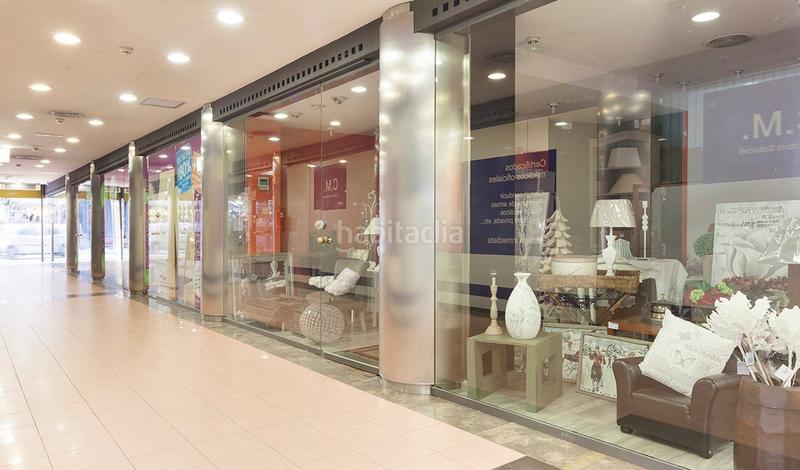 Foto aa33626b-e9aa-4913-a672-794c67551364. Alquiler local comercial en calle gracia loca 2-3 pl. baja 53 l en Sabadell