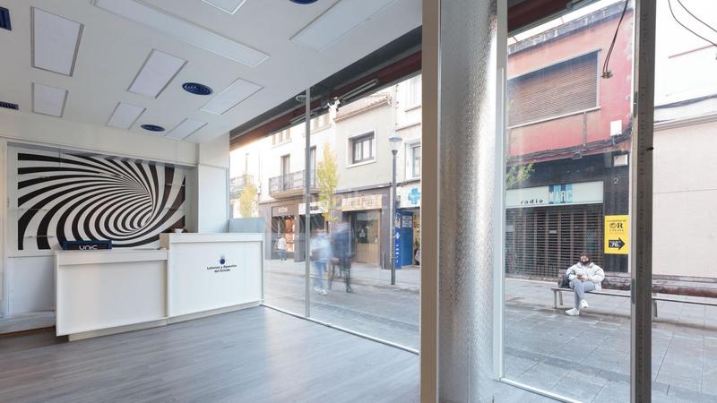 Foto d7f553aa-47d0-4bfe-98eb-4005eaf2ace4. Alquiler local comercial en calle gracia loca 2-3 pl. baja 53 l en Sabadell