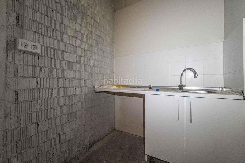 Foto abb02669-1648-4edb-9dd7-a73a888579bb. Alquiler local comercial en calle raval del pallol 1 en Reus