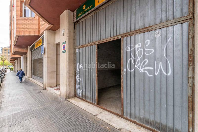 Foto 53a59faf-8f29-41ba-9ec2-fd878c72bb6e. Alquiler local comercial en calle corredor del gas local 5-6 casa 19 11 l en Reus