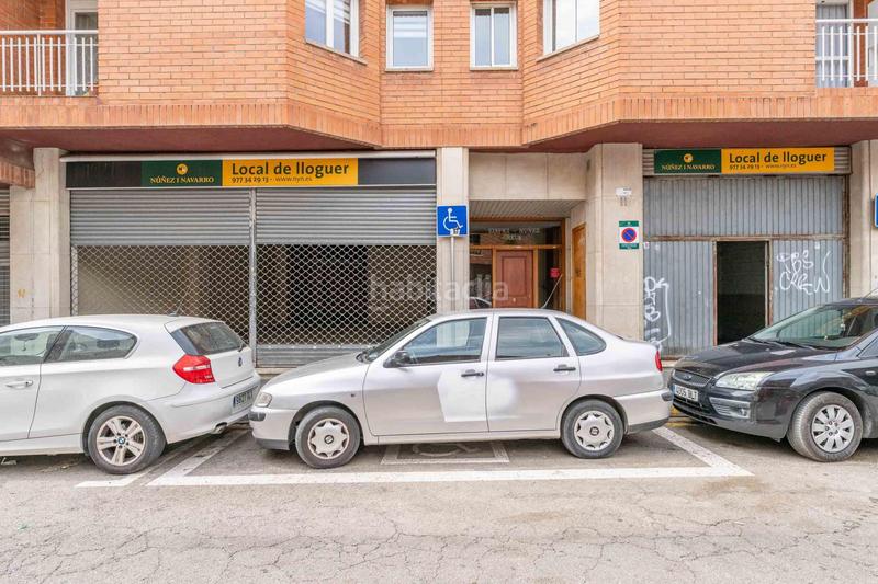 Foto e35e70f3-5020-43a6-8224-7e0fb346bc00. Alquiler local comercial en calle corredor del gas local 5-6 casa 19 11 l en Reus
