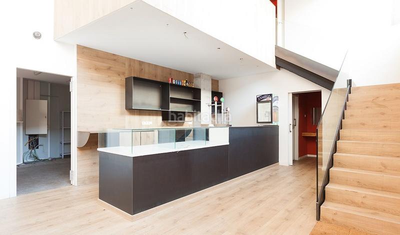 Foto 7b0376d9-d645-4d2b-a3ec-95542110d336. Alquiler local comercial en calle raval del pallol 1 en Reus