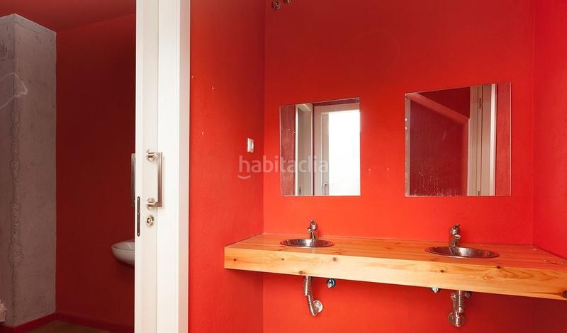 Foto 859d5453-dcc4-4bd1-ac95-73b67a3e193f. Alquiler local comercial en calle raval del pallol 1 en Reus