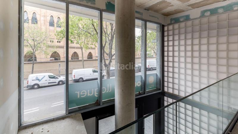 Foto 29ea4e13-f128-4b9f-93e8-28bba6727da3. Alquiler local comercial en calle diputacio en Fort Pienc Barcelona