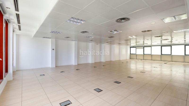 Foto 2479c957-273f-4929-a79f-2a2f30cdbf5d. Location bureau dans calle roger lluria 35 dans Dreta de l´Eixample Barcelona