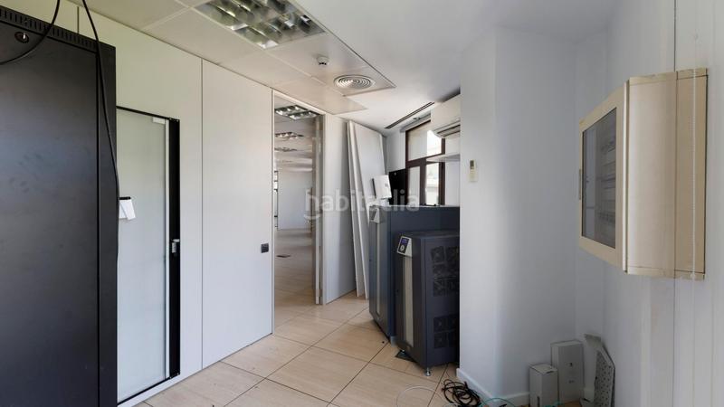 Foto 3d223e28-066f-42e9-88a5-f8b6a7ca6865. Location bureau dans calle roger lluria 35 dans Dreta de l´Eixample Barcelona