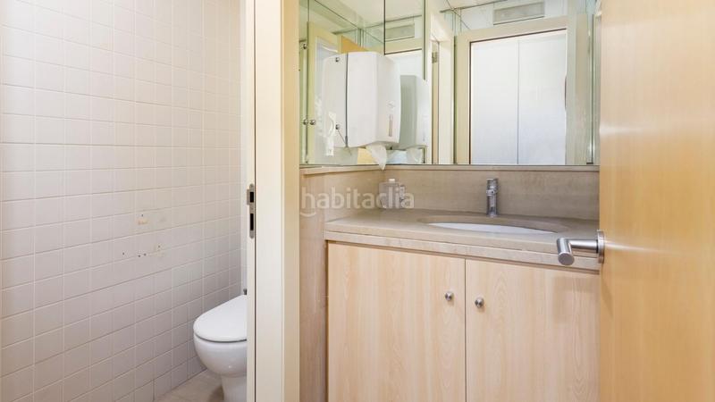Foto 8fe7a6c3-7804-4de1-b464-3cee0ab83836. Location bureau dans calle roger lluria 35 dans Dreta de l´Eixample Barcelona