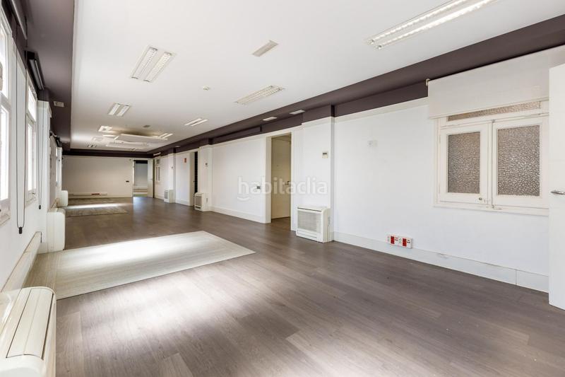 Foto 1e0f1b0c-07b0-454a-a5e9-e2da5144f260. Location bureau dans avenida diagonal 440 dans Dreta de l´Eixample Barcelona