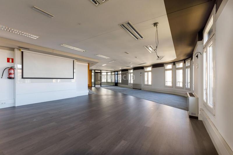 Foto 878ffd8a-7a88-4a43-8b2d-8c6ed3c14784. Location bureau dans avenida diagonal 440 dans Dreta de l´Eixample Barcelona