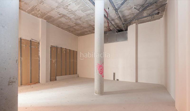 Foto 063dbd25-c556-4251-9f65-f2261c878f3b. Alquiler local comercial en calle raval del pallol 1 en Reus