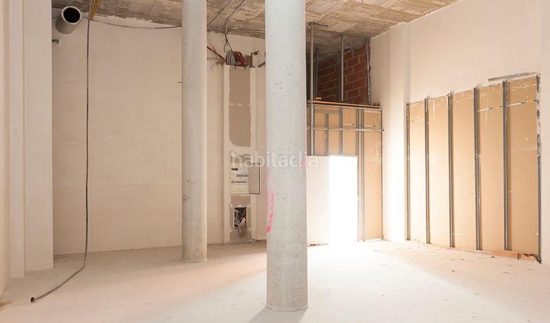 Foto b14ca402-1fc3-4ef5-aa26-563a13952c45. Alquiler local comercial en calle raval del pallol 1 en Reus