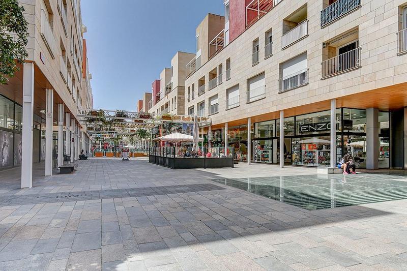 Foto 4486facb-d1bc-4dfd-8052-047c1e523006. Alquiler local comercial en calle raval del pallol local 13 pl. baja 1 lo en Reus