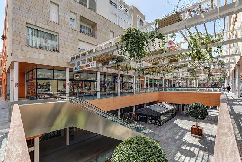 Foto 4d90087e-821a-4e85-aa38-87d2cb4999dd. Alquiler local comercial en calle raval del pallol local 13 pl. baja 1 lo en Reus
