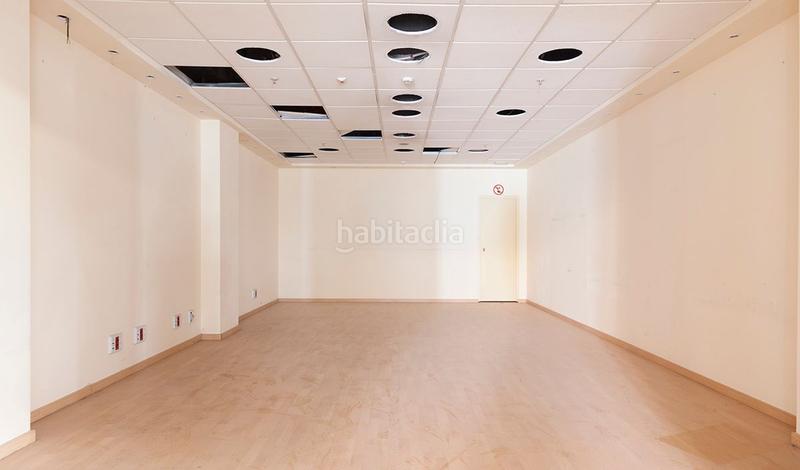 Foto fbd04733-2ba5-411b-80a2-15ad0fd15d67. Alquiler local comercial en calle raval del pallol local 13 pl. baja 1 lo en Reus