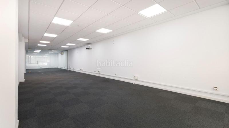Foto 2e0ec7c3-74d9-4d8c-80f2-225dc144eb43. Location bureau dans calle sepulveda 143 dans Sant Antoni Barcelona