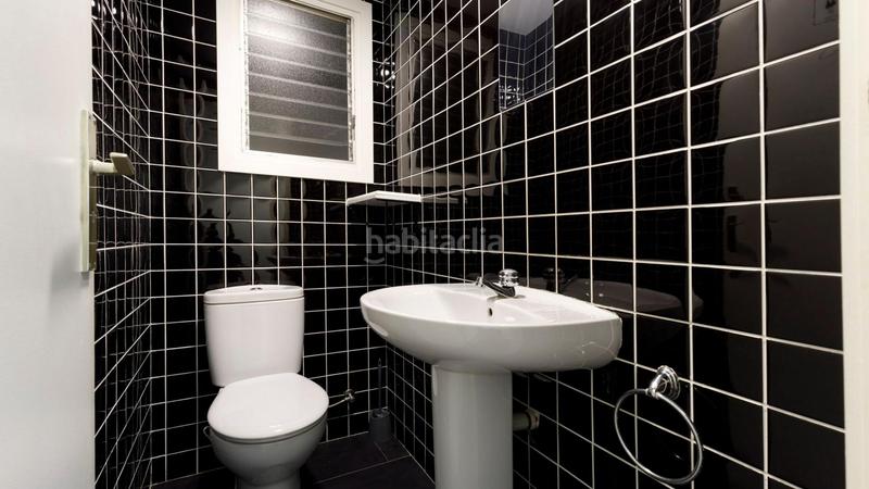 Foto 438760a6-c4cf-41f6-be3c-0aa3e74ef74b. Location bureau dans calle sepulveda 143 dans Sant Antoni Barcelona