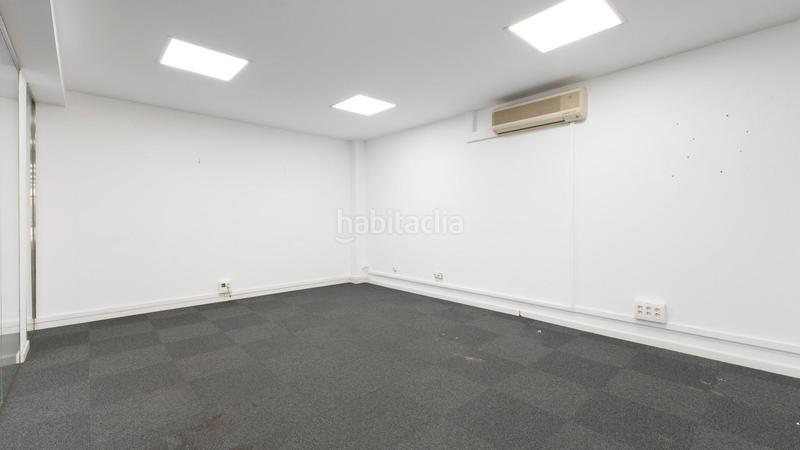 Foto 55354b5f-adc2-49cf-a475-d63b5e5bcdef. Location bureau dans calle sepulveda 143 dans Sant Antoni Barcelona