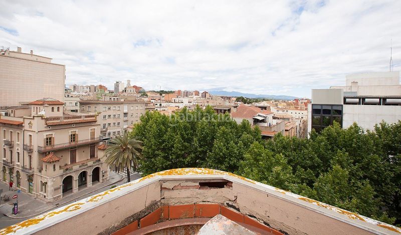 Foto 5eb3047f-2793-4a2a-aa54-64872fdb4cdb. Rent office space in de las palmeras 6 in Centre Figueres