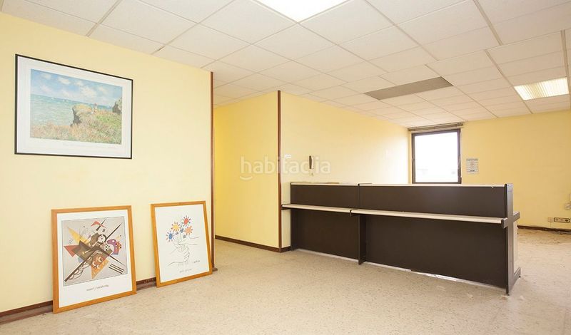Foto 7a692d45-8092-4e5f-94a0-96d1ad7353ce. Rent office space in de las palmeras 6 in Centre Figueres
