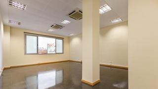 Rent Office space in Calle brusel.les 26