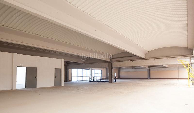 Foto c0bfa7a0-78e3-4f70-9893-c0c666037249. Alquiler nave industrial en calle fusters nave 32 nave en Valls