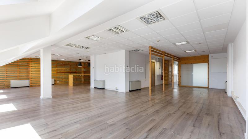 Foto 0e59c72a-515c-4934-95af-21b018e6fac4. Location bureau dans calle aragó 182 dans L´Antiga Esquerra de l´Eixample Barcelona