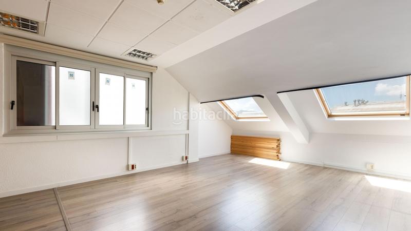 Foto 304c55fc-b288-480c-8bbf-e678cb437327. Miete büro in calle aragó 182 in L´Antiga Esquerra de l´Eixample Barcelona