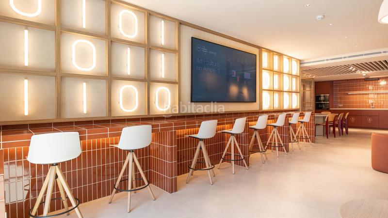 Foto b556db7b-8ecd-457e-a06e-b3395ee704b0. Miete büro in calle aragó 182 in L´Antiga Esquerra de l´Eixample Barcelona