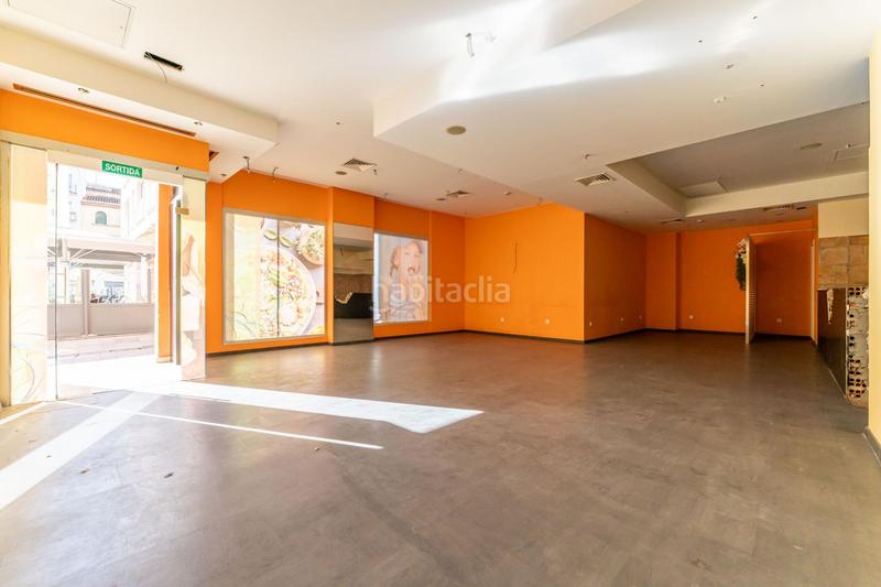 Foto 1b78e090-99e6-4bda-a963-e06dd8509da3. Alquiler local comercial en calle raval del pallol 1 en Reus