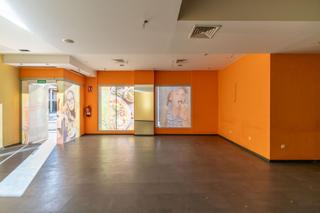 Rent Business premise in Calle raval del pallol 1