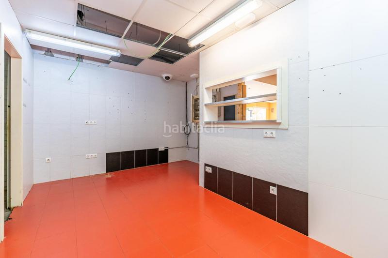 Foto 29df8c15-26a1-4662-b245-8dcada5f5d95. Alquiler local comercial en calle raval del pallol 1 en Reus