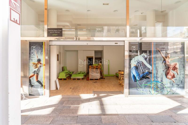 Foto 58f69e34-0ee2-403e-b5f9-c13a35788801. Alquiler local comercial en calle raval del pallol 1 en Reus