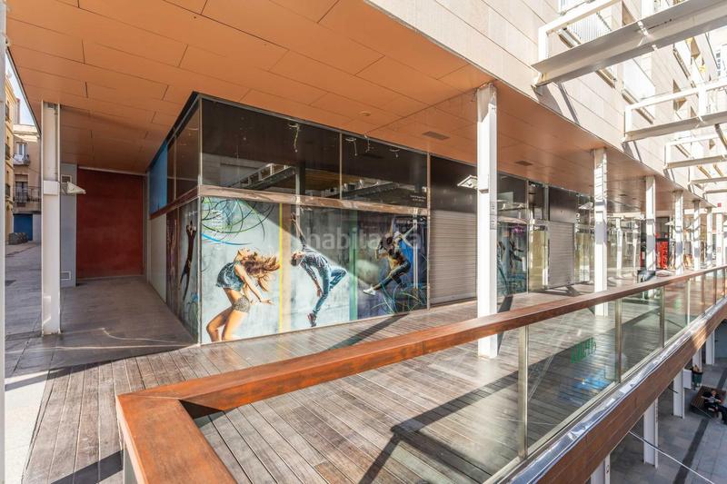 Foto b16bf8cb-9082-4a39-aa6e-396982cacc16. Alquiler local comercial en calle raval del pallol 1 en Reus