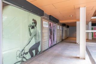 Rent Business premise in Calle raval del pallol 1