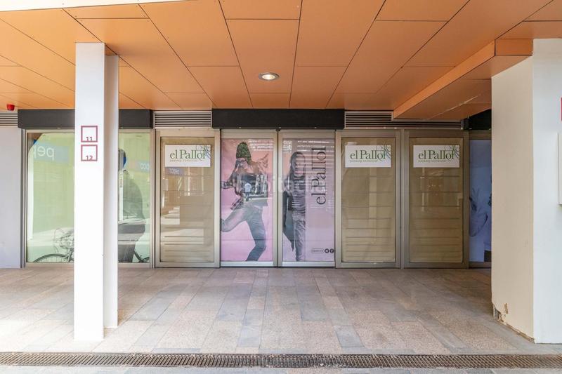 Foto 9183bce1-be80-49a5-b3ae-0c9895c42037. Alquiler local comercial en calle raval del pallol 1 en Reus