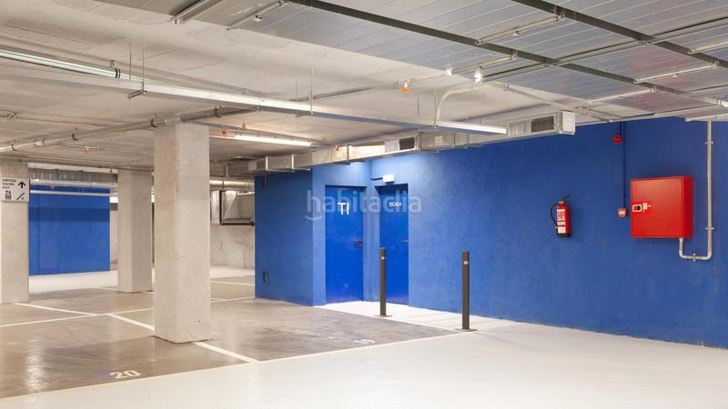 Foto 384c7646-9123-4888-b075-0a58752381ba. Alquiler parking coche en calle concepcion arenal 296 en Barcelona