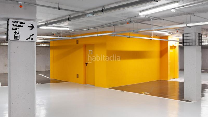 Foto f22b61bb-6a7d-4be2-81be-498558a9094c. Alquiler parking coche en calle concepcion arenal 296 en Barcelona