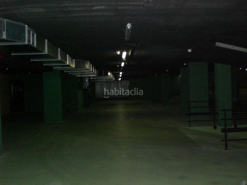 Foto 3483df1b-ec9a-4a7d-9dbf-4f2df243961f. Location parking voiture dans calle pau alsina 34 dans Barcelona